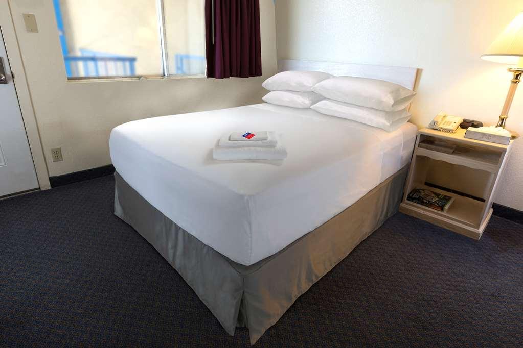 Americas Best Value Inn Holly Springs Værelse billede
